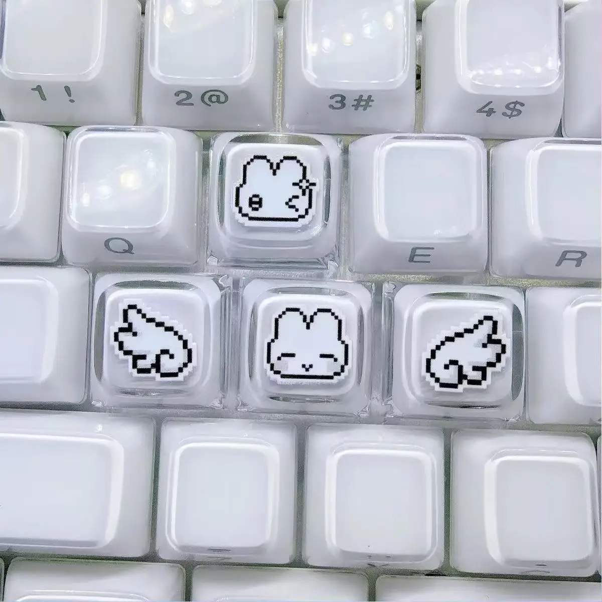 ชุดคีย์แคป 4 ชิ้น ลายกระต่ายพิ - Gaming Accessories Aesthetic บทวิจารณ์และราคา